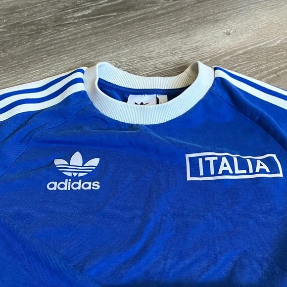 Adidas - Picture 11 of 15